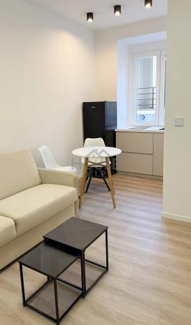 Prodej bytu 1+kk, Praha - Holešovice, Ortenovo náměstí, 18 m2