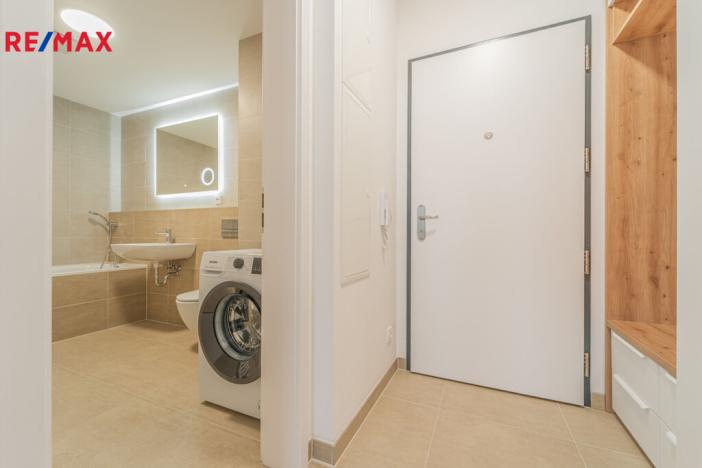 Pronájem bytu 1+kk, Praha - Žižkov, Olgy Havlové, 32 m2