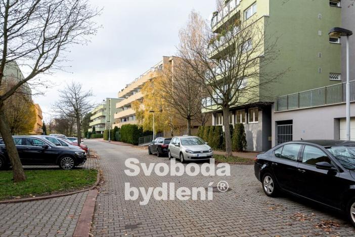 Pronájem bytu 2+kk, Praha - Troja, K Haltýři, 59 m2