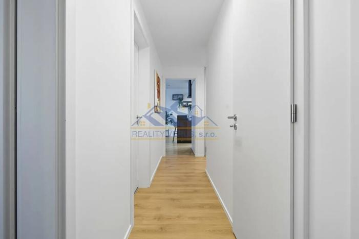 Pronájem bytu 3+kk, Beroun, U Židovského hřbitova, 77 m2