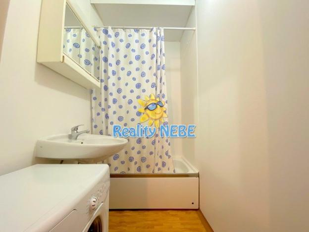 Pronájem bytu 1+1, Praha - Hostivař, Tesaříkova, 30 m2