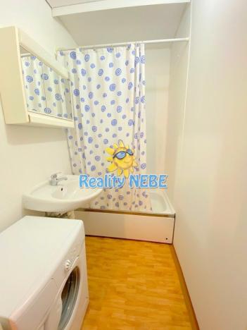 Pronájem bytu 1+1, Praha - Hostivař, Tesaříkova, 30 m2