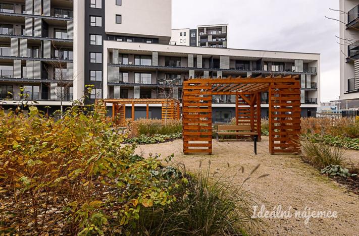 Pronájem bytu 2+kk, Praha - Modřany, Mezi vodami, 59 m2