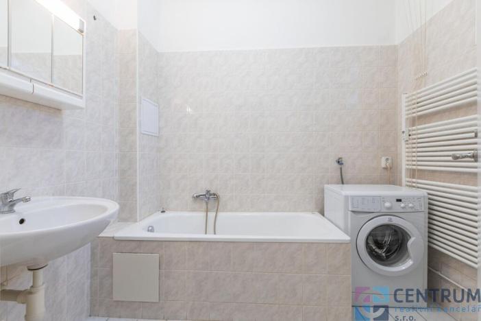 Pronájem bytu 1+1, Praha - Nové Město, Žitná, 26 m2