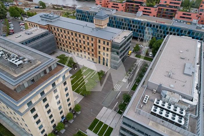 Pronájem kanceláře, Praha - Holešovice, Jankovcova, 337 m2