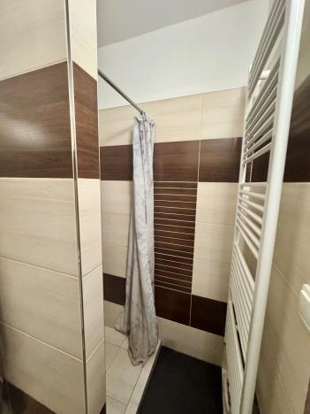 Pronájem bytu 3+1, Hrochův Týnec, 67 m2