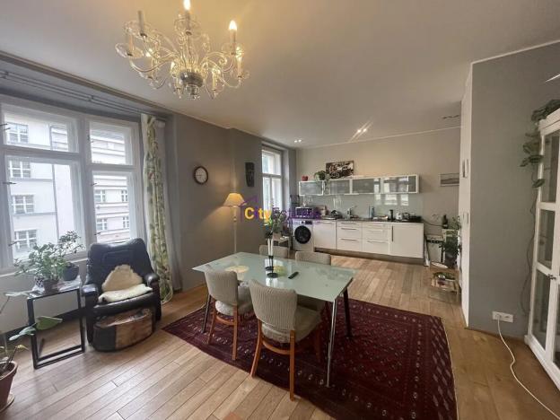 Prodej bytu 2+kk, Praha - Vršovice, Orelská, 70 m2