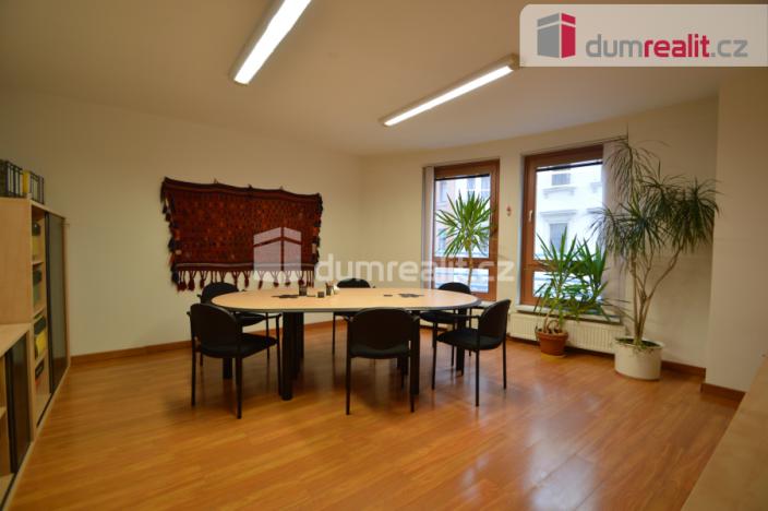 Pronájem kanceláře, Praha - Vinohrady, Záhřebská, 94 m2