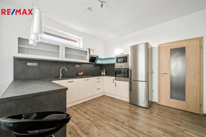 Prodej bytu 3+1, Vysoká nad Labem, 83 m2