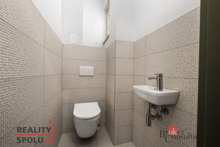 Pronájem bytu 2+kk, Praha - Žižkov, Jičínská, 61 m2