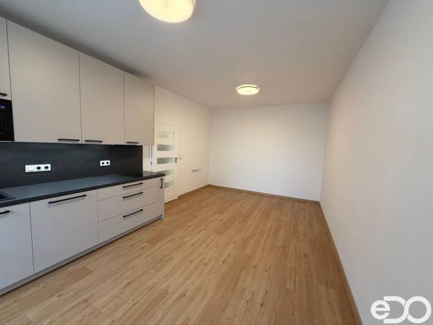Pronájem bytu 2+kk, Chrudim, Hradištní, 42 m2
