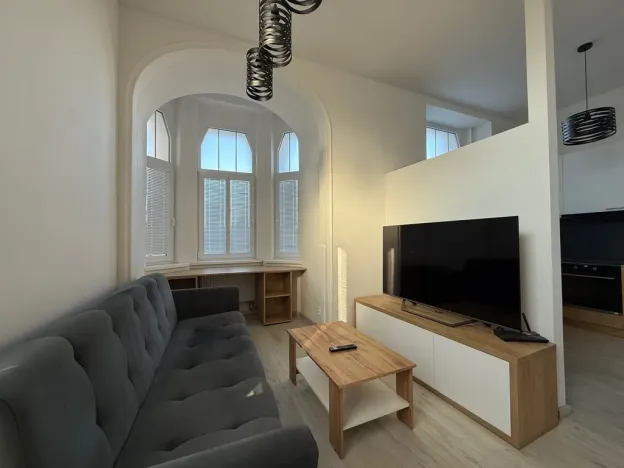 Pronájem bytu 1+kk, Ústí nad Labem - Střekov, Žukovova, 32 m2