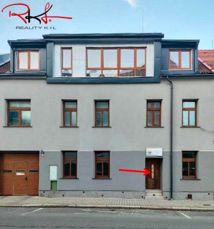 Pronájem kanceláře, Mladá Boleslav, Husova, 74 m2