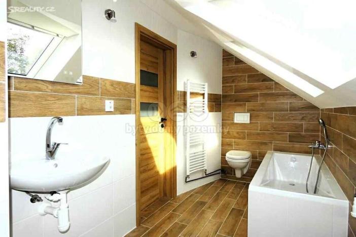 Prodej vícegeneračního domu, Týnec nad Labem, Masarykovo náměstí, 159 m2