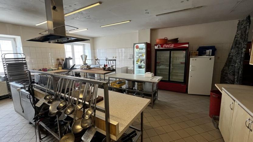 Pronájem restaurace, Liblice, 392 m2