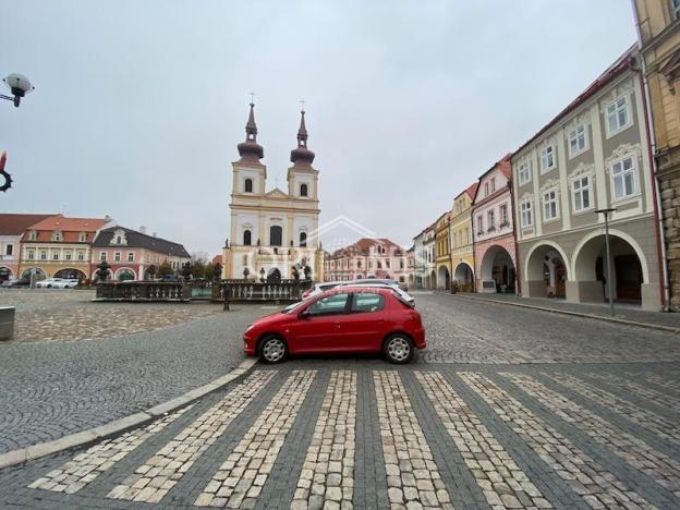 Pronájem bytu 2+kk, Kadaň, Mírové náměstí, 100 m2