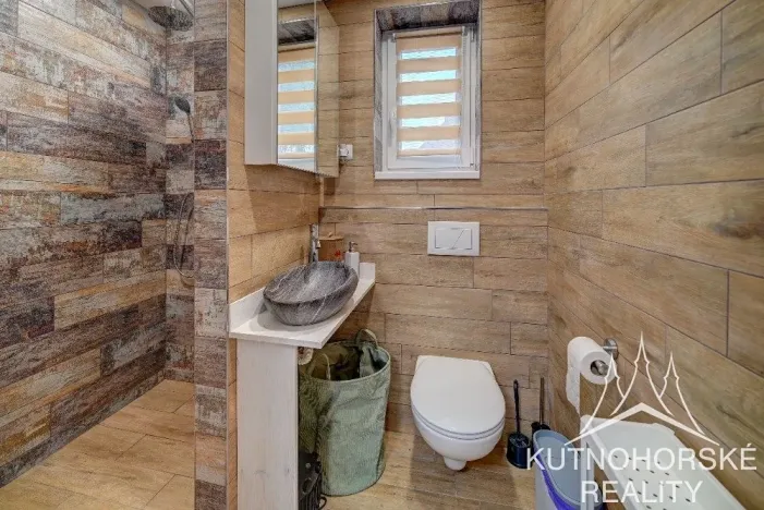 Prodej chaty, Červené Janovice, 80 m2