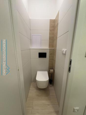 Pronájem bytu 1+kk, Znojmo, Na Rejdišti, 35 m2