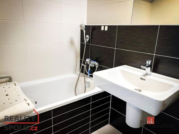 Pronájem bytu 2+kk, Praha - Stodůlky, Klementova, 61 m2