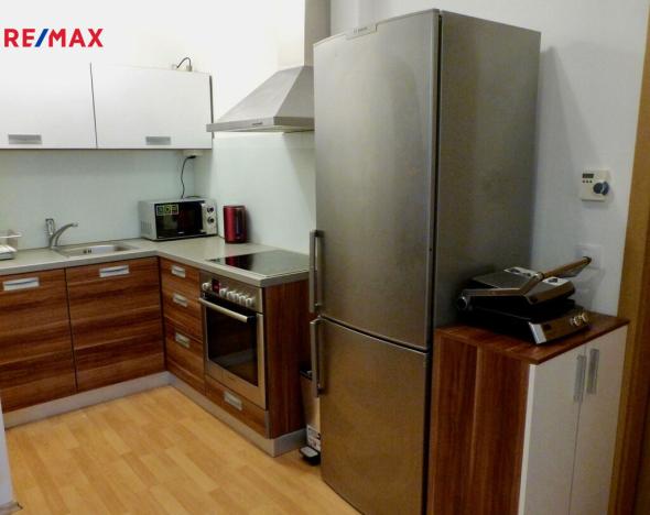 Pronájem bytu 2+kk, Jesenice, Nákupní, 55 m2