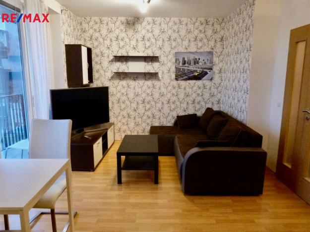 Pronájem bytu 2+kk, Jesenice, Nákupní, 55 m2