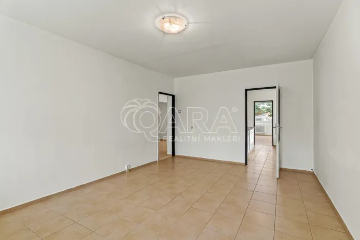 Prodej bytu 4+1, Praha - Chodov, Hněvkovského, 82 m2