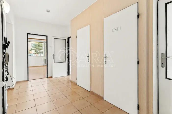 Prodej bytu 4+1, Praha - Chodov, Hněvkovského, 82 m2