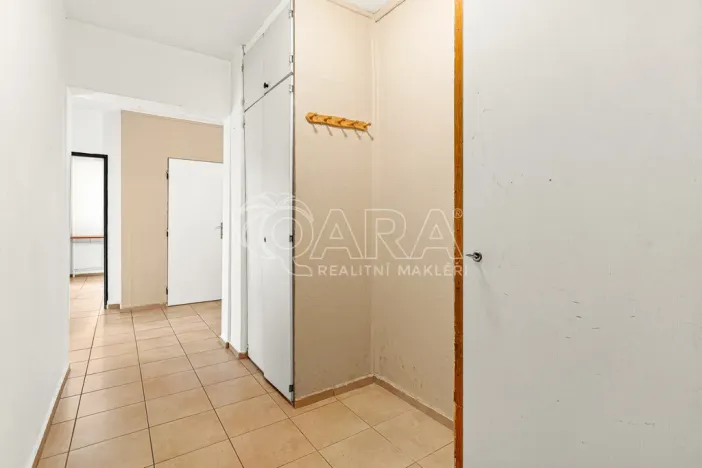 Prodej bytu 4+1, Praha - Chodov, Hněvkovského, 82 m2