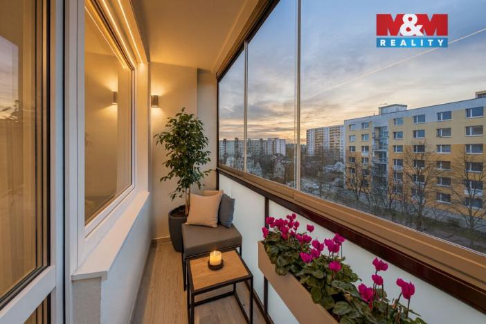 Prodej bytu 2+1, Hradec Králové - Nový Hradec Králové, Selicharova, 55 m2