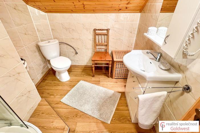 Prodej rodinného domu, Cvikov - Naděje, 210 m2