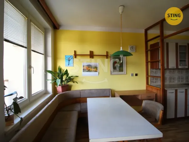 Pronájem bytu 3+1, Jihlava, Vančurova, 86 m2