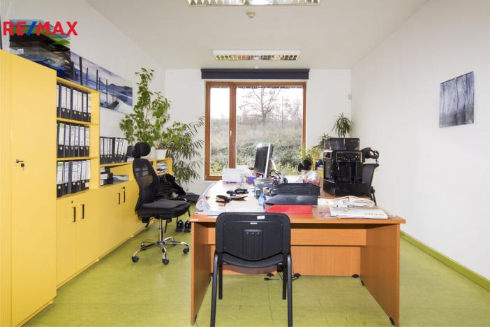 Pronájem kanceláře, Ústí nad Labem - Předlice, náměstí Prokopa Velikého, 24 m2