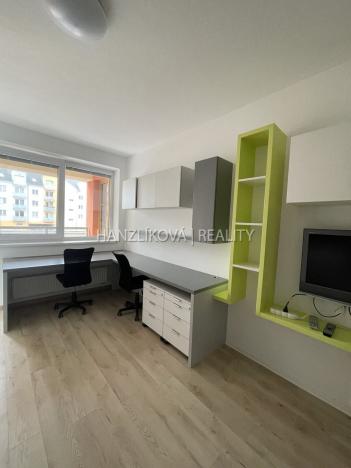 Pronájem bytu 3+kk, České Budějovice - České Budějovice 3, B. Smetany, 86 m2