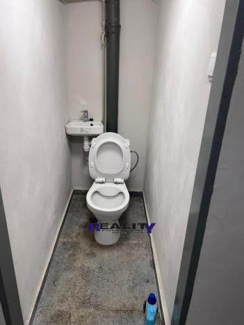 Pronájem skladu, Kynšperk nad Ohří, Sokolovská, 120 m2