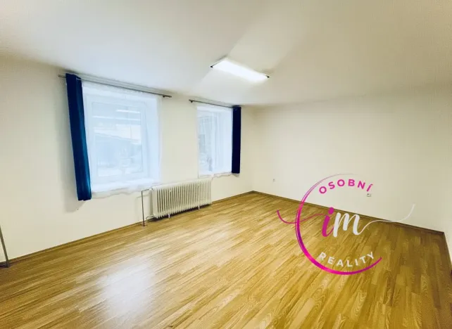 Pronájem bytu 1+1, Jihlava, Na Hliništi, 43 m2