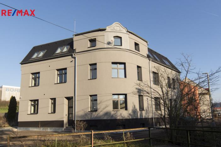 Prodej bytu 2+kk, Ústí nad Labem - Předlice, náměstí Prokopa Velikého, 49 m2