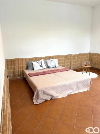 Pronájem atypického bytu, Strmilov - Česká Olešná, 100 m2