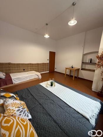 Pronájem atypického bytu, Strmilov - Česká Olešná, 100 m2