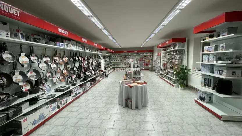 Pronájem obchodního prostoru, Jirny, Tovární, 350 m2