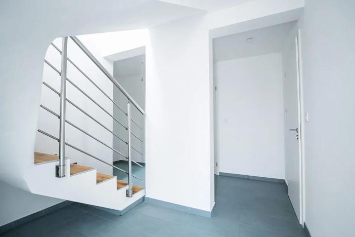 Pronájem rodinného domu, Kamenice, 183 m2