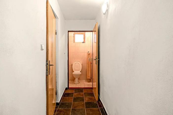 Prodej rodinného domu, Buš, 372 m2