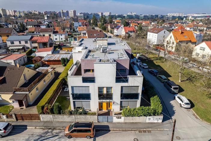 Pronájem rodinného domu, Praha - Chodov, 250 m2