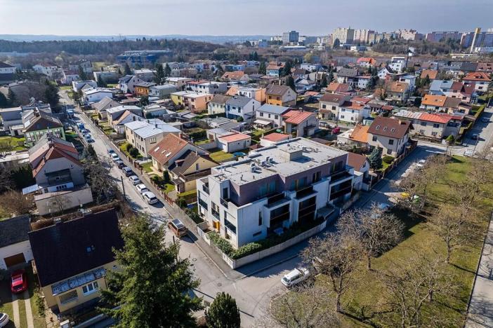 Pronájem rodinného domu, Praha - Chodov, 250 m2