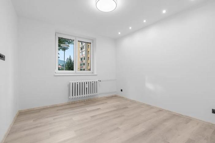 Pronájem bytu 2+1, Vsetín, Jiráskova, 45 m2