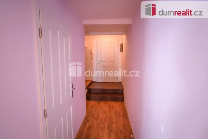 Pronájem bytu 1+1, Kolín - Kolín I, Husova, 53 m2