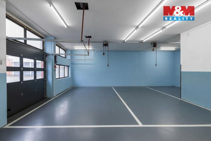 Pronájem obchodního prostoru, Kladno, Kordačova, 350 m2