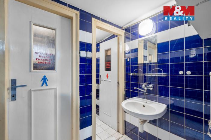 Pronájem obchodního prostoru, Kladno, Kordačova, 350 m2