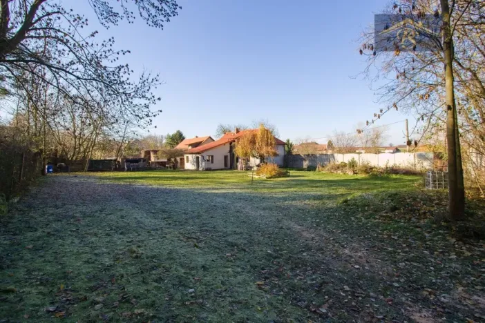 Prodej rodinného domu, Chrášťany - Chotouň, 130 m2