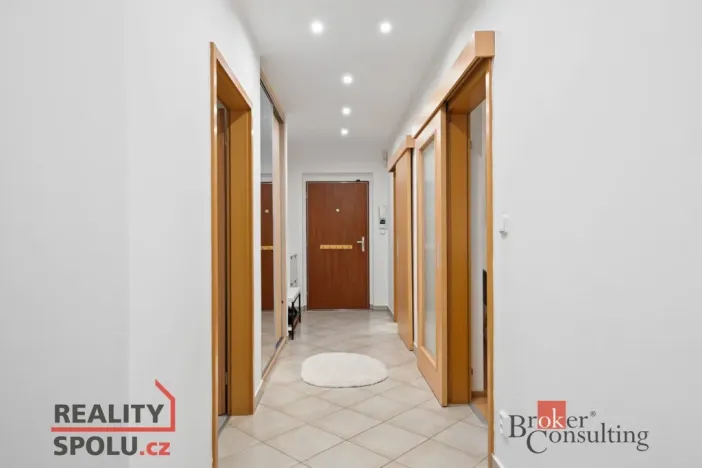 Prodej bytu 3+kk, Praha - Záběhlice, Mikanova, 95 m2