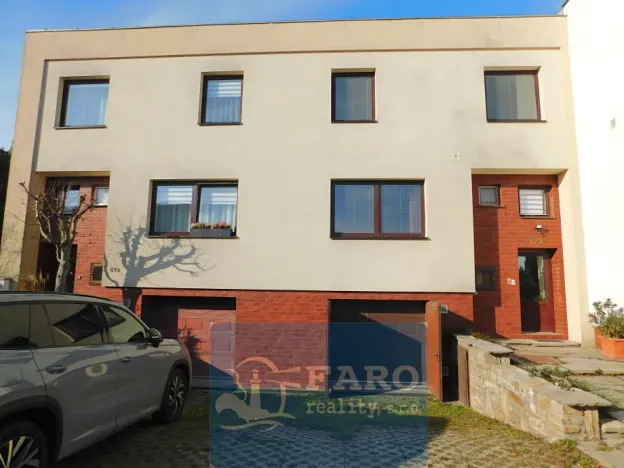 Prodej rodinného domu, Znojmo, 200 m2